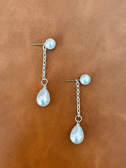 The Pearl Duo Earrings