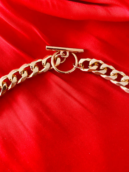 Heart T.Bar chunky Gold Necklace