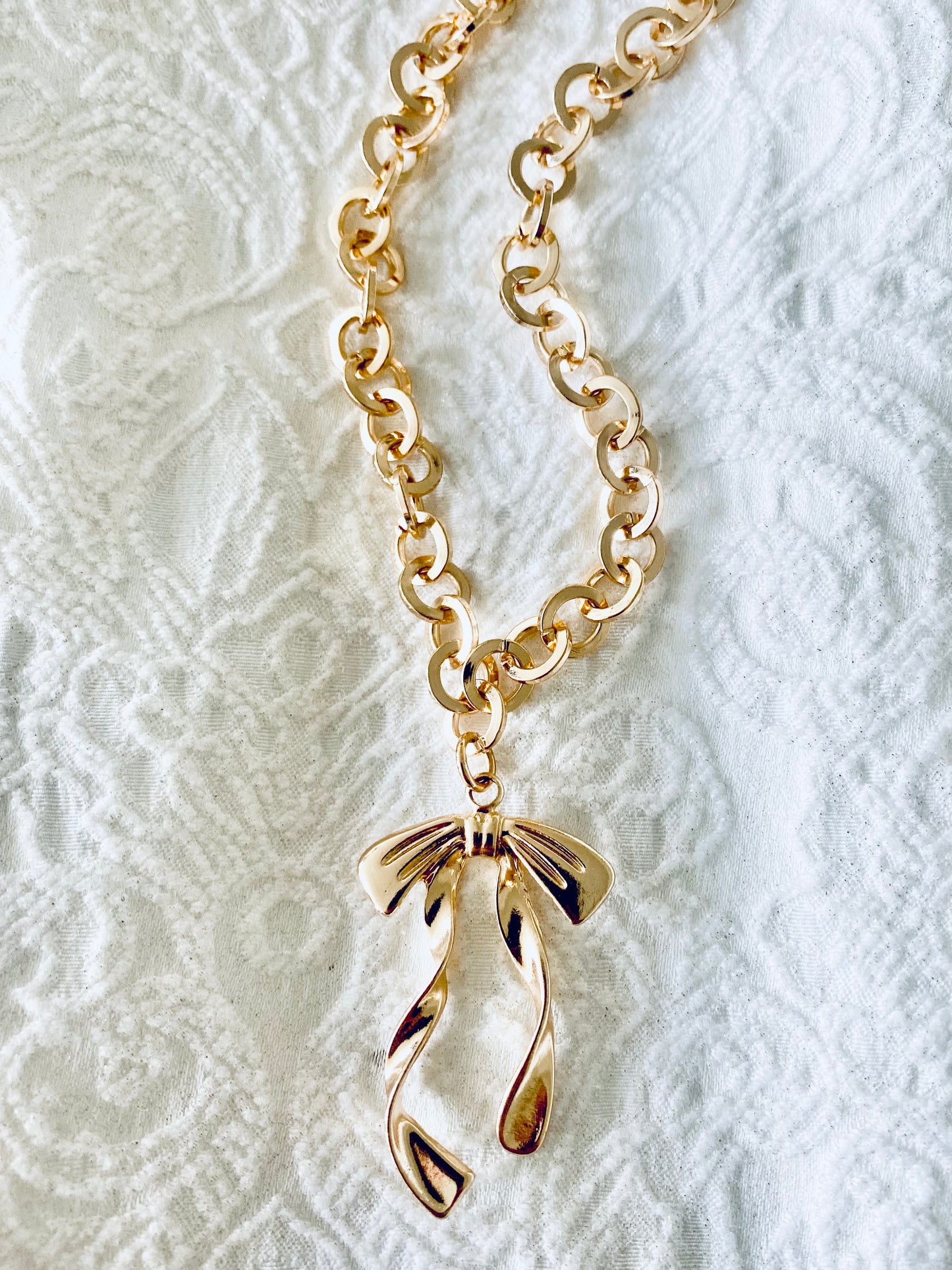Bow Charm Necklace
