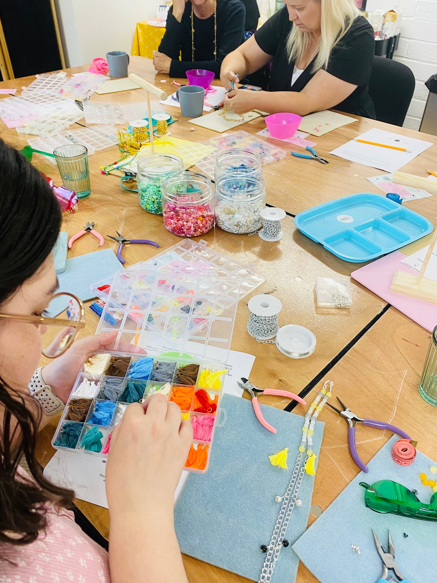 Create your own Earrings Mothers Day Workshop