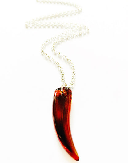 Amber Glow Horn-tooth Necklace