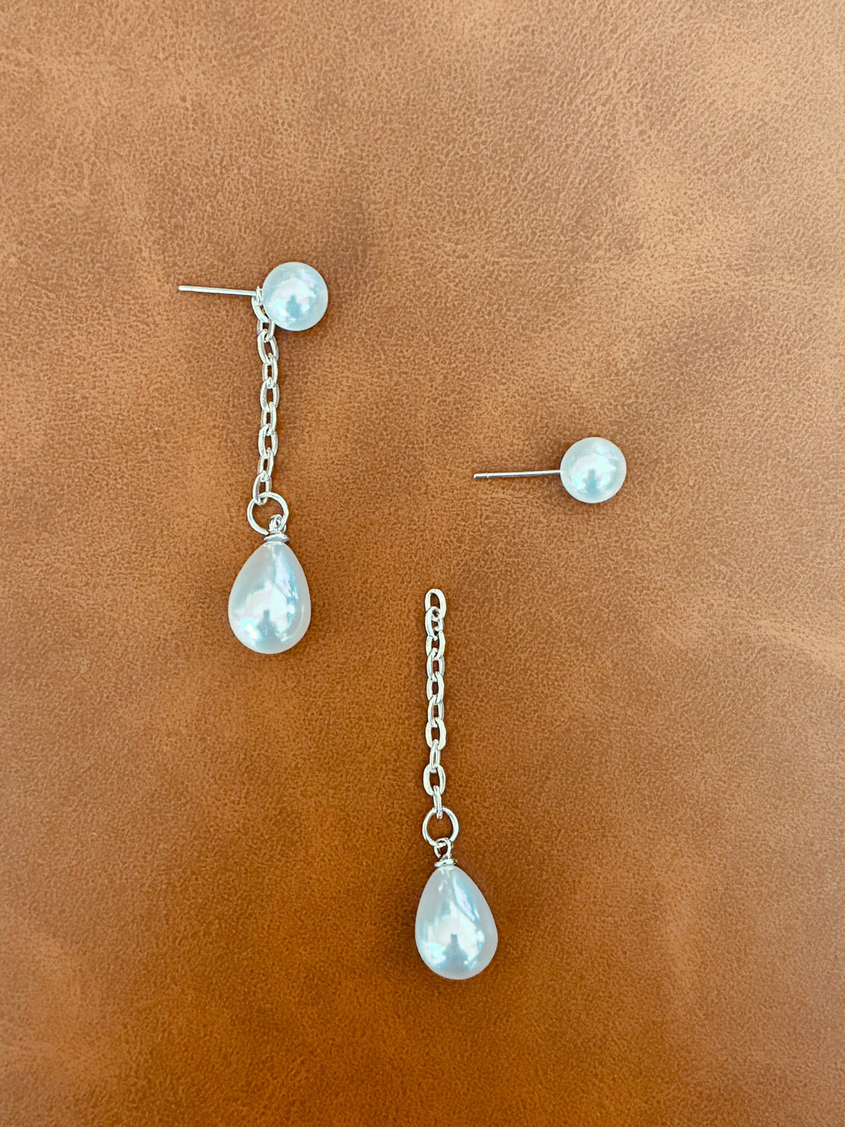 The Pearl Duo Earrings