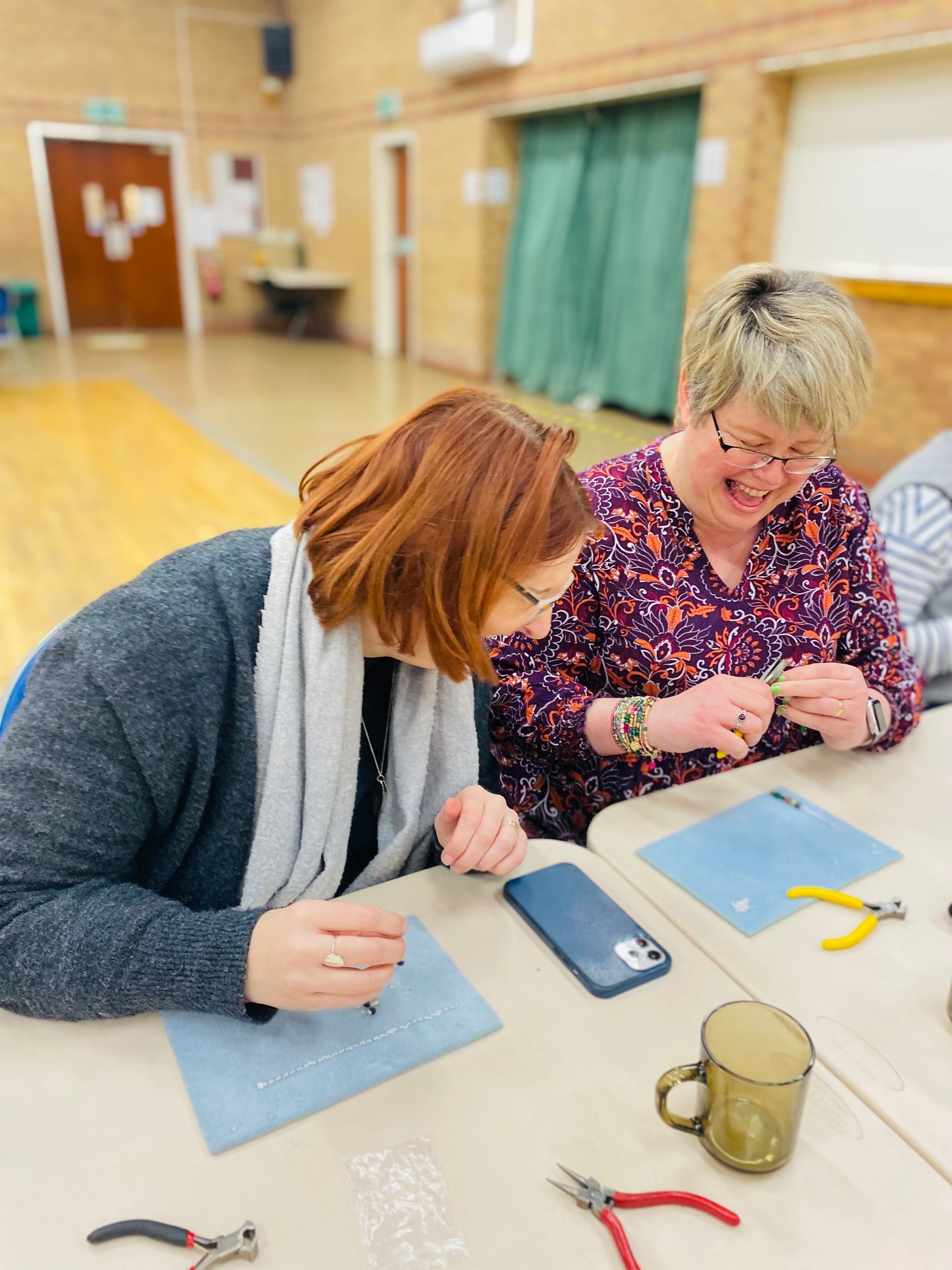 Festive Elegance - Luxury Beaded Decor Workshop